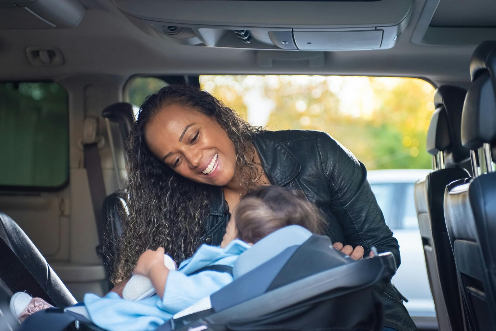 Travel accident insurance protecting travelers during adventurous international journeys, ensuring peace of mind against unexpected incidents.