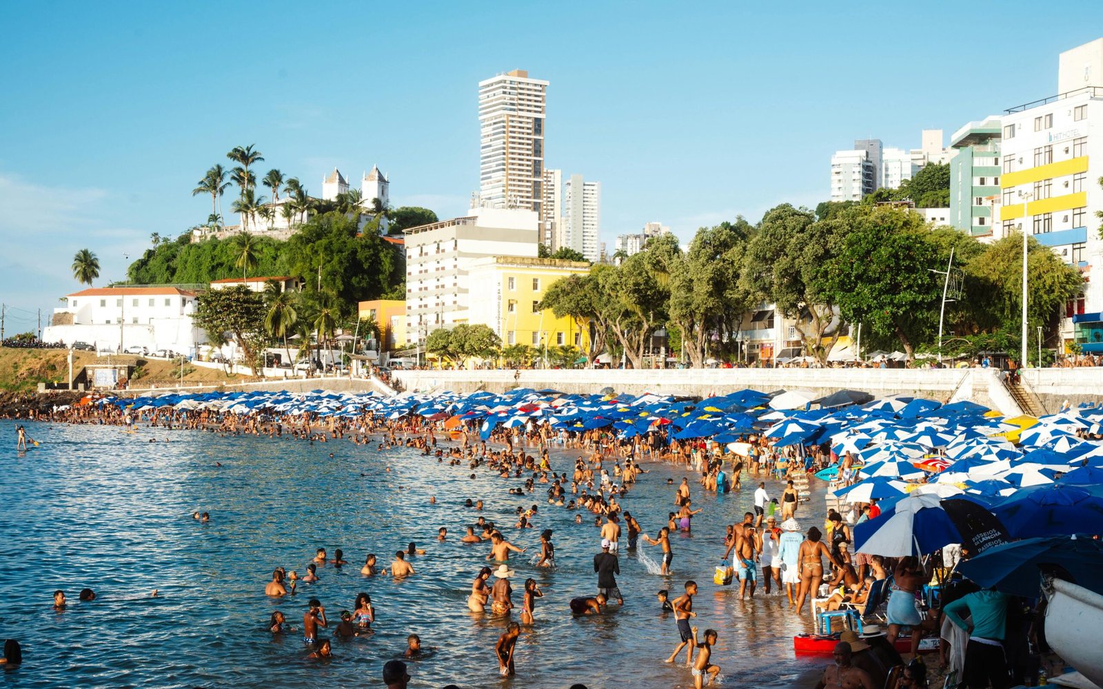 Best time to travel to Brazil: vibrant culture, diverse landscapes, and iconic experiences for an unforgettable trip planning.